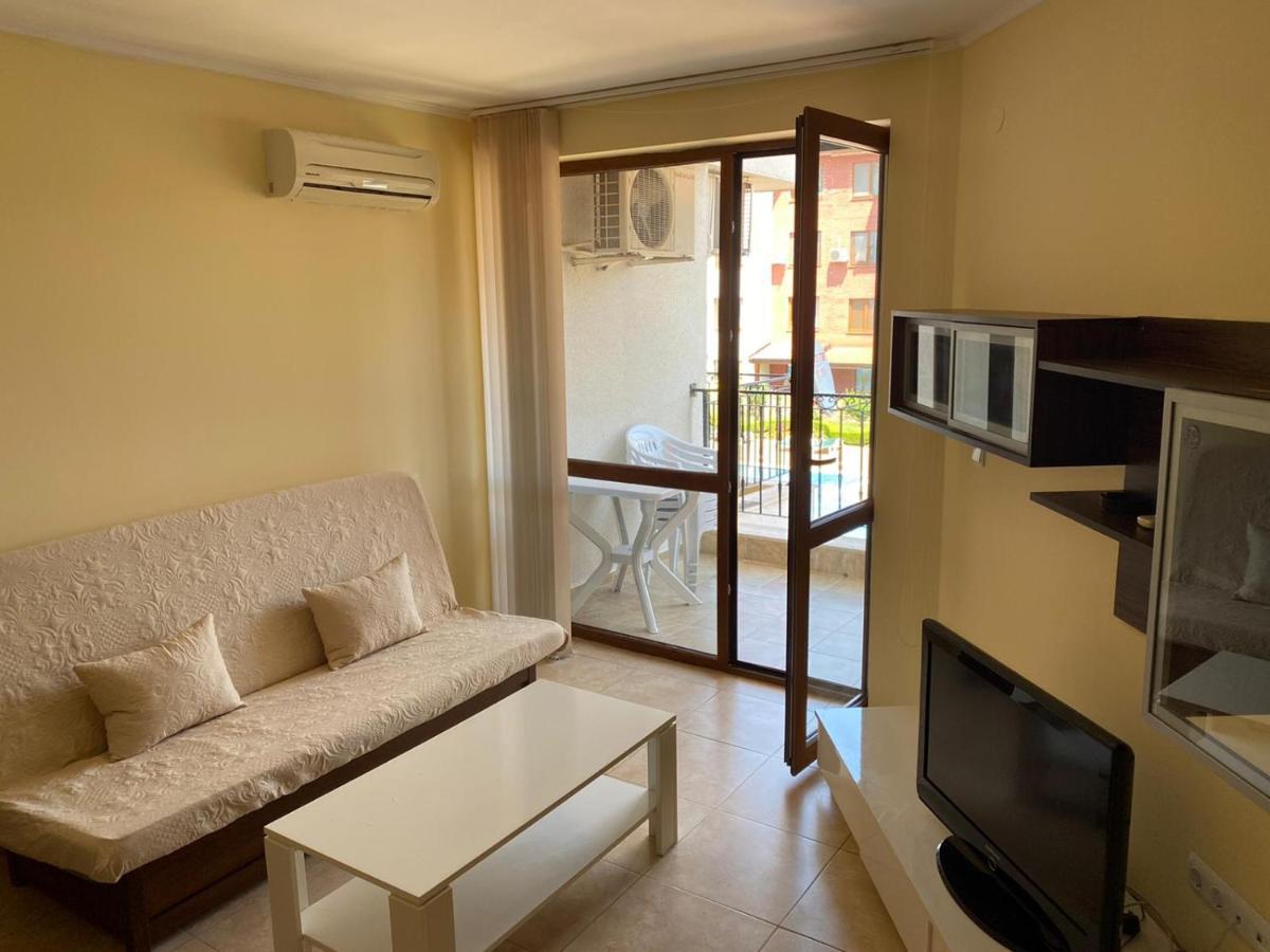 3 Room Family Apartment With Pool View Nesebar Exteriér fotografie